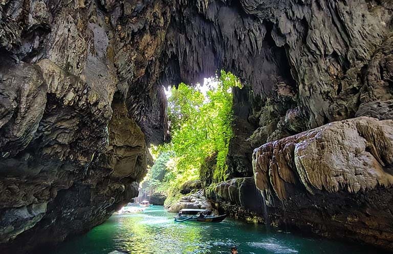 body rafting di green canyon cijulang pangandaran